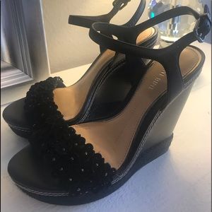Gianni Bini Designer Wedges Black